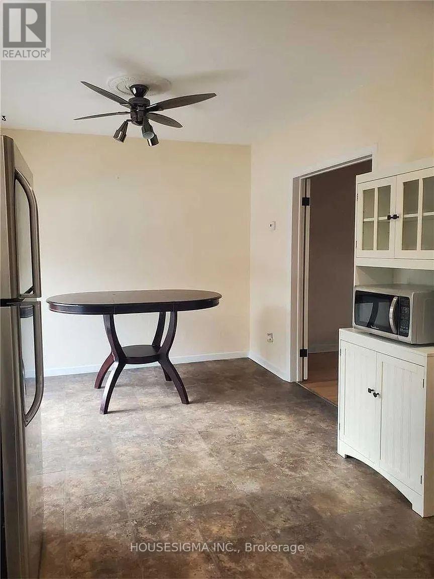 125a Mcmurchy Avenue S, Brampton (Brampton South), Ontario  L6Y 1Z1 - Photo 5 - W12746586