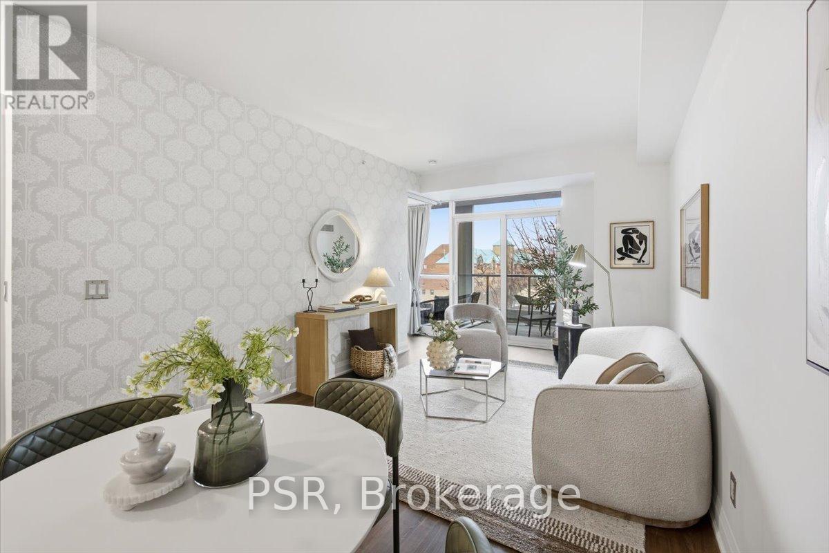 422 - 11 Bronte Road, Oakville, Ontario  L6L 0E1 - Photo 11 - W12873852