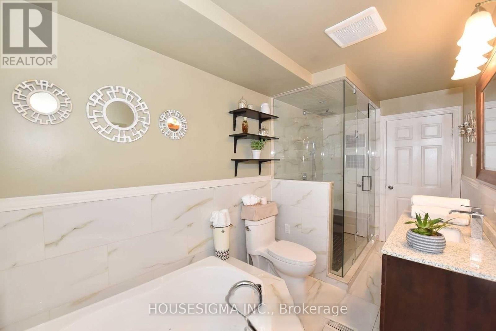 1 Ascot Avenue, Brampton, Ontario  L6T 2P3 - Photo 20 - W12744354