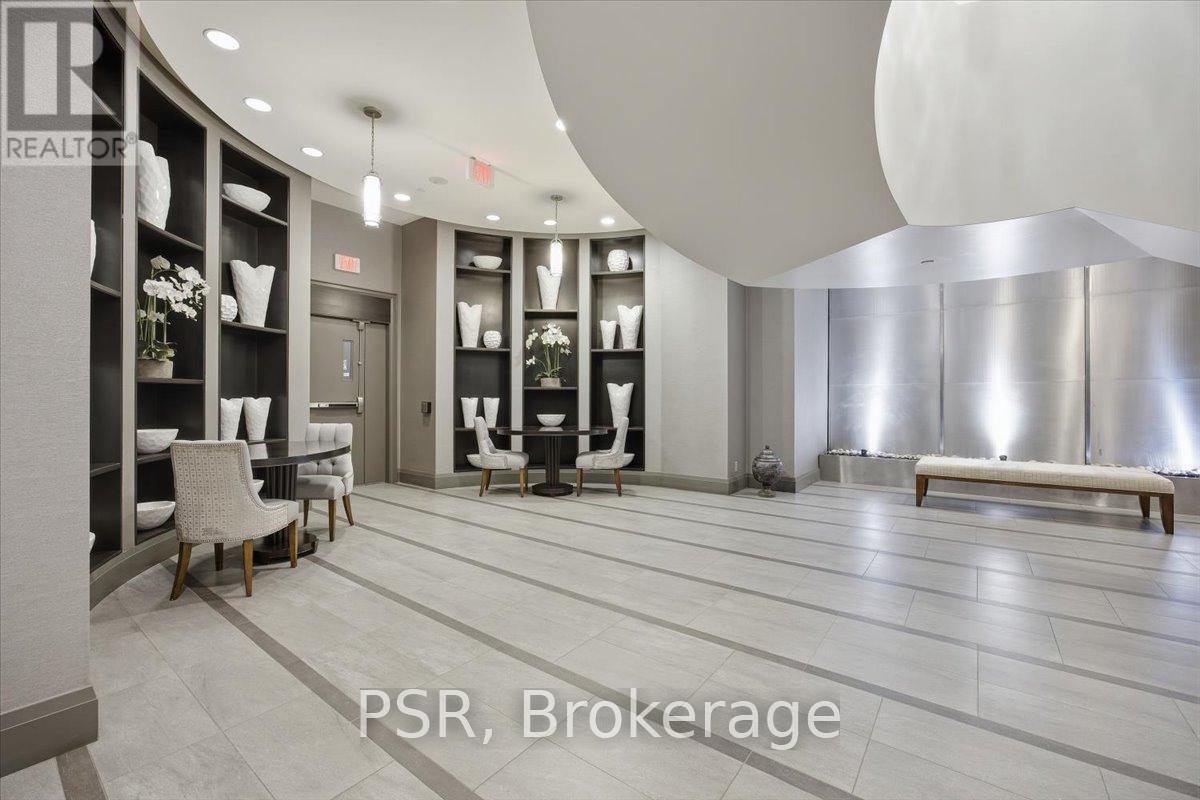 422 - 11 Bronte Road, Oakville, Ontario  L6L 0E1 - Photo 32 - W12873852