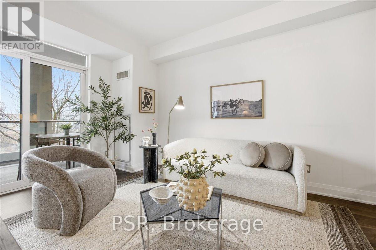 422 - 11 Bronte Road, Oakville, Ontario  L6L 0E1 - Photo 14 - W12873852