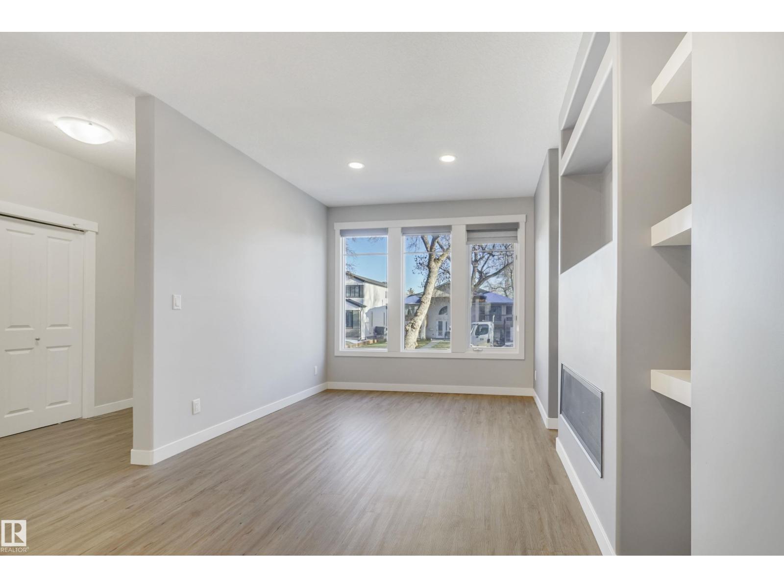 8540 89 St Nw, Edmonton, Alberta  T6C 3K3 - Photo 12 - E4477009