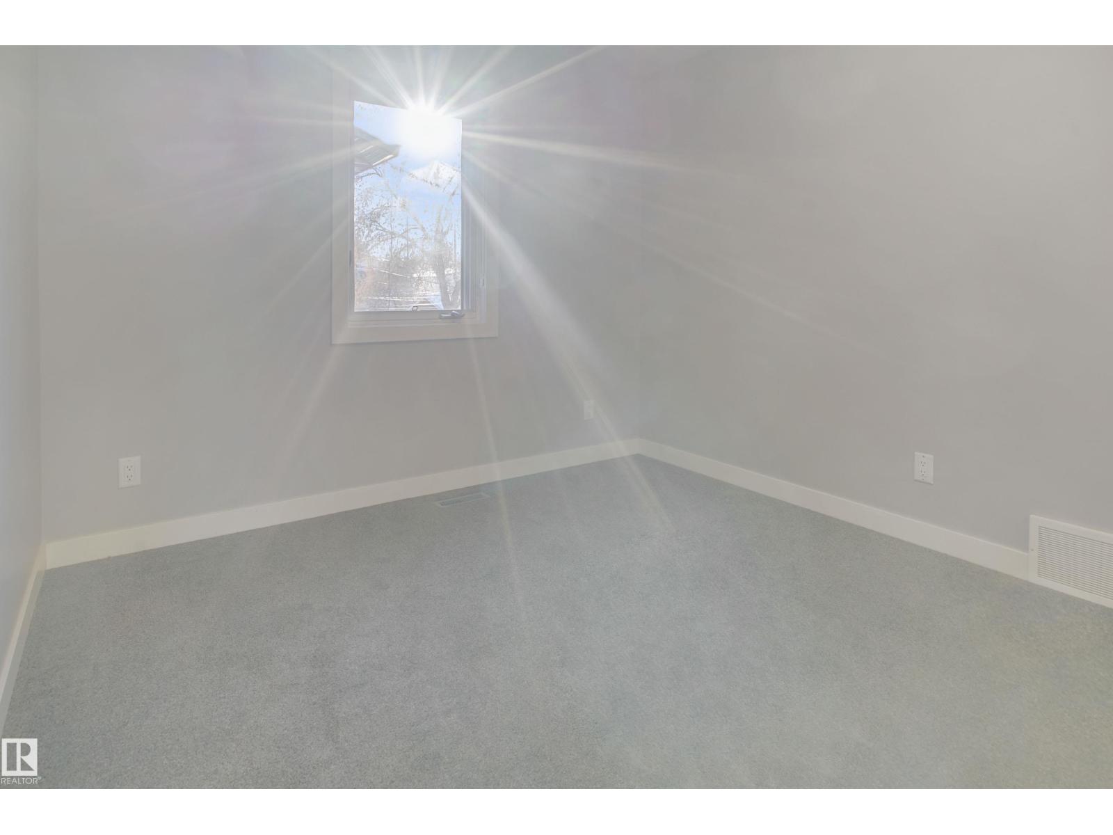 8540 89 St Nw, Edmonton, Alberta  T6C 3K3 - Photo 32 - E4477009