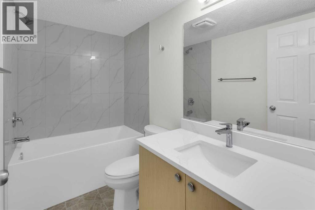 104, 16 Country Village Bay Ne, Calgary, Alberta  T3K 5Y9 - Photo 22 - A2289125