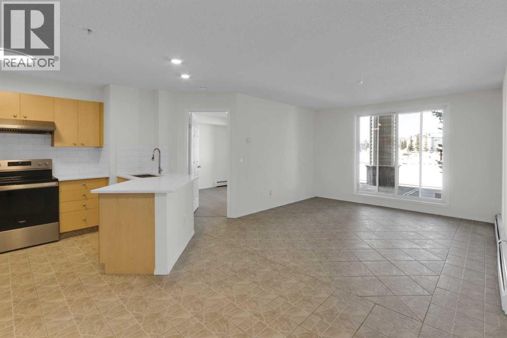 104, 16 Country Village Bay Ne, Calgary, Alberta  T3K 5Y9 - Photo 7 - A2289125