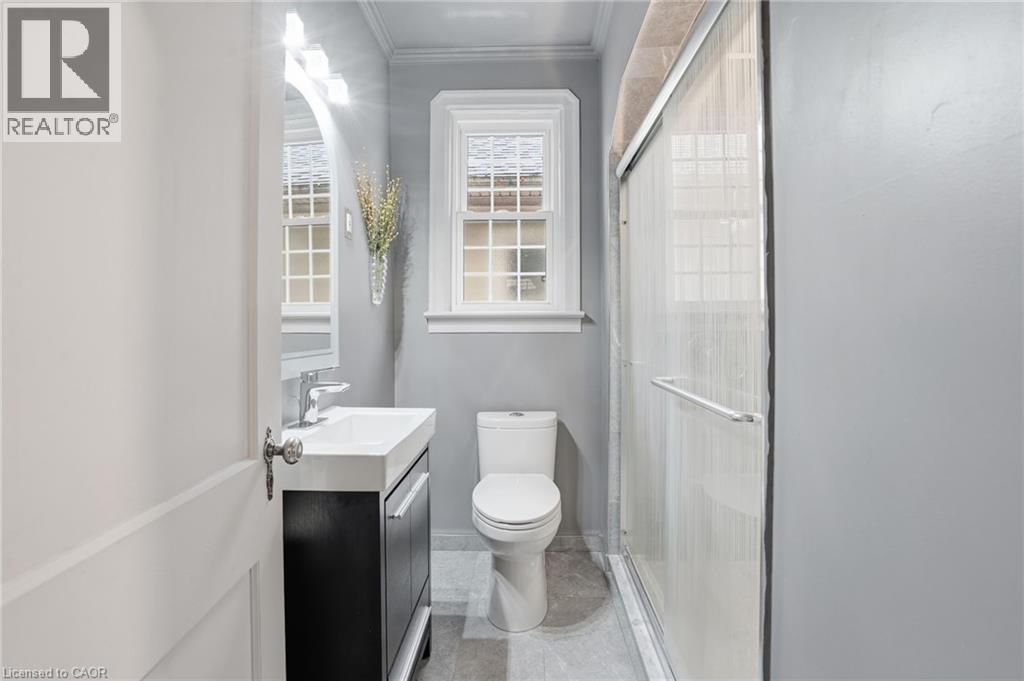 210 Vine Street, St. Catharines, Ontario  L2M 4S8 - Photo 16 - 40810341