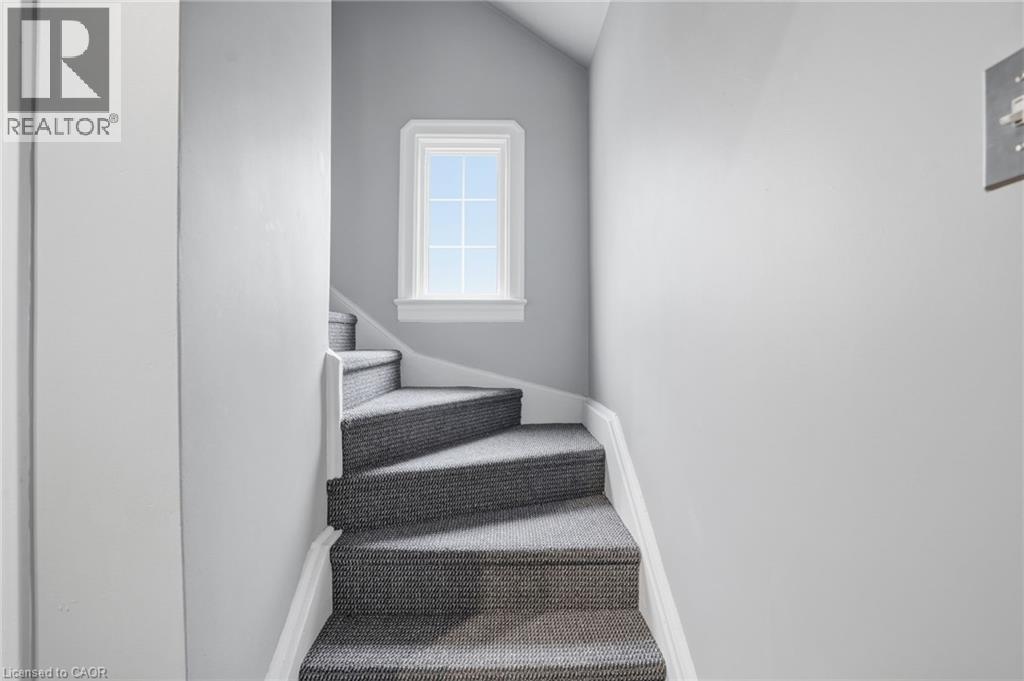 210 Vine Street, St. Catharines, Ontario  L2M 4S8 - Photo 22 - 40810341