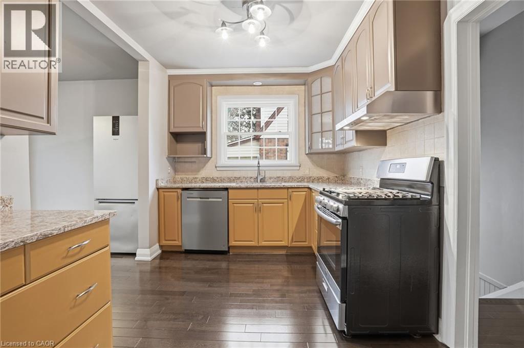 210 Vine Street, St. Catharines, Ontario  L2M 4S8 - Photo 13 - 40810341