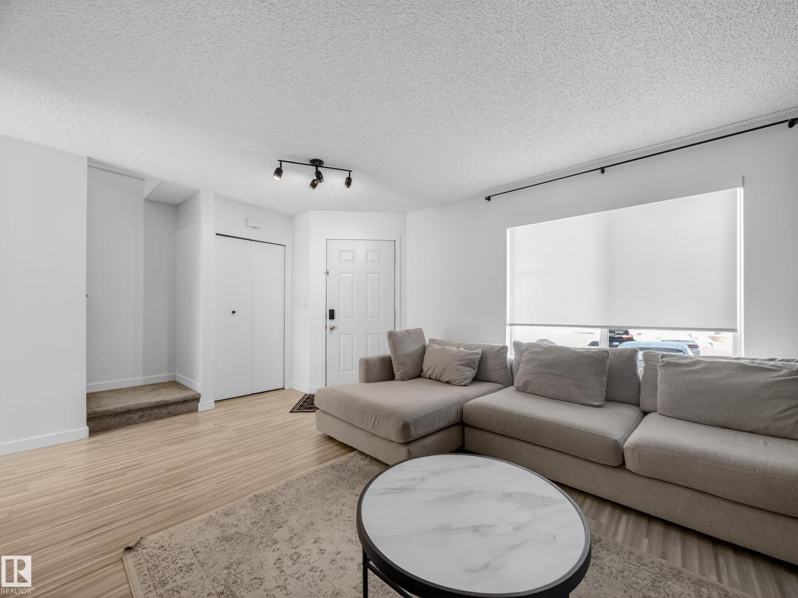 Lorem Ipsum Dolor Si, Sherwood Park, Alberta  T8H  - Photo 3 - DEMO29461633