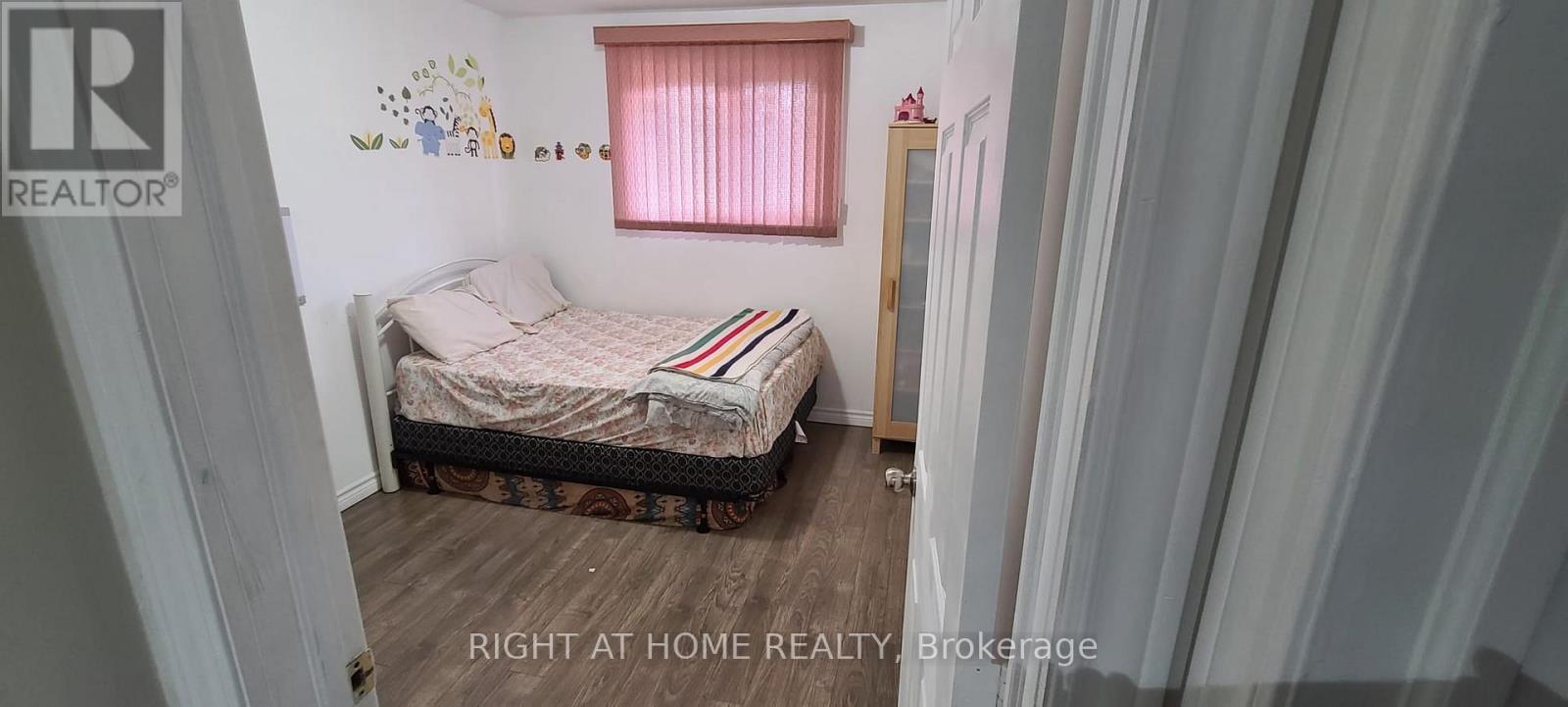 (Main) - 16 Sexton Crescent, Toronto, Ontario  M2H 2L5 - Photo 5 - C12698418