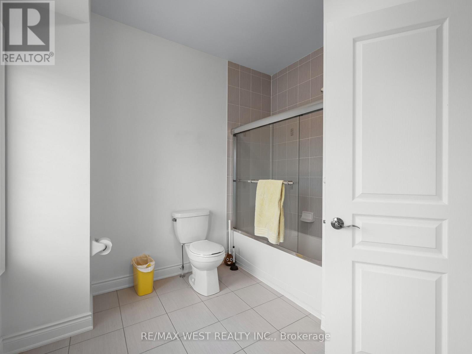 309 Moody Drive, Vaughan, Ontario  L4H 3Z6 - Photo 16 - N12829528