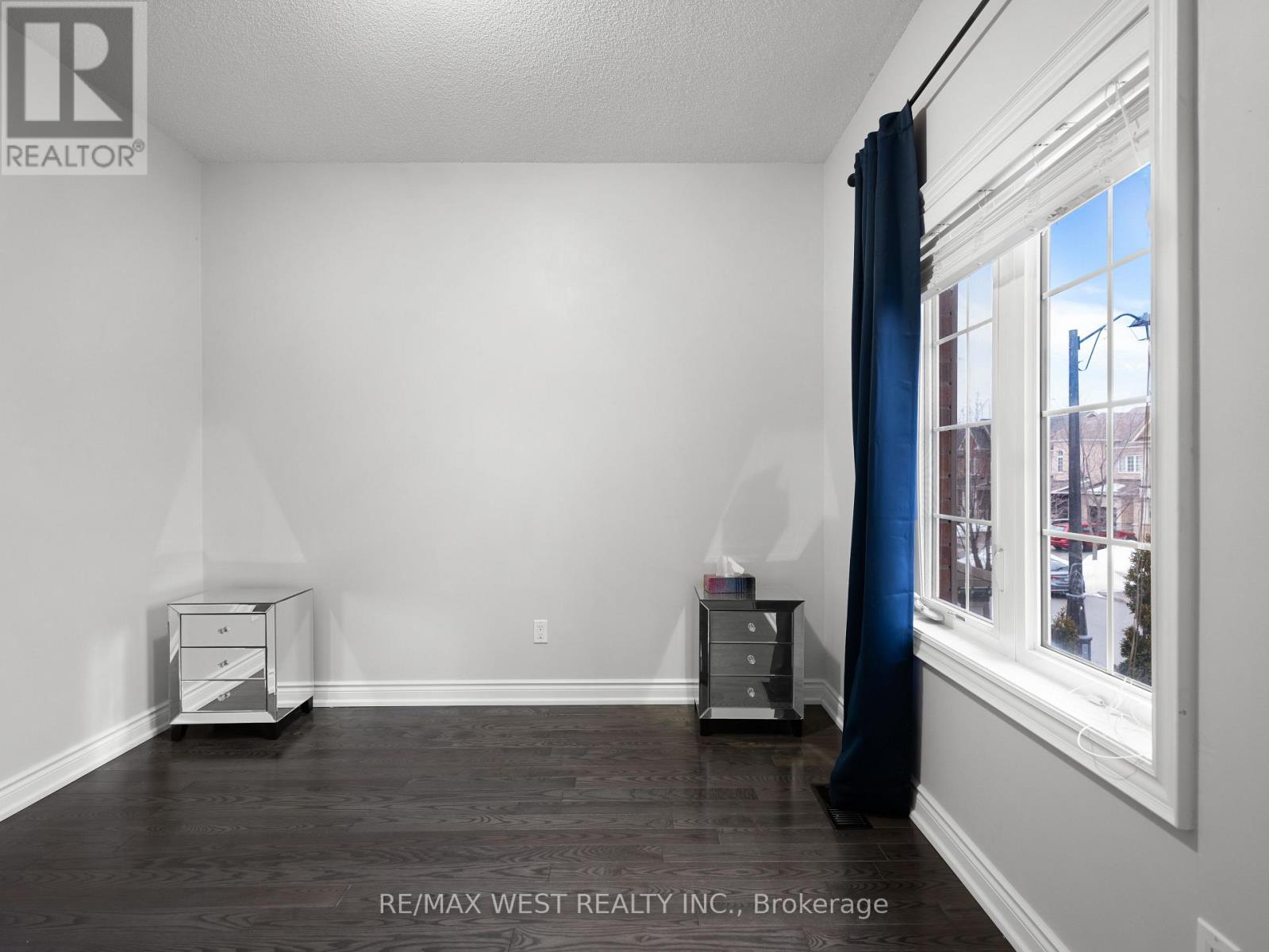 309 Moody Drive, Vaughan, Ontario  L4H 3Z6 - Photo 19 - N12829528