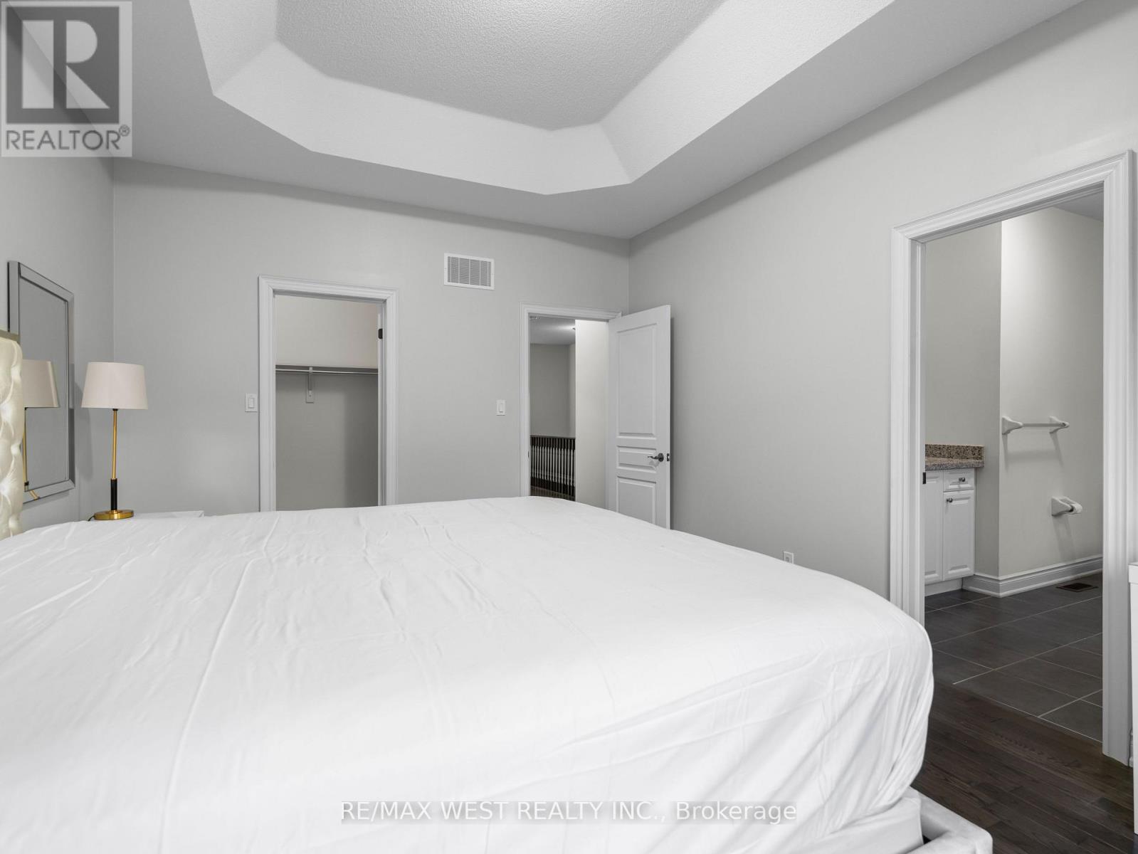 309 Moody Drive, Vaughan, Ontario  L4H 3Z6 - Photo 26 - N12829528