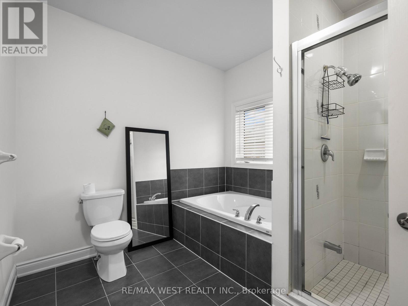 309 Moody Drive, Vaughan, Ontario  L4H 3Z6 - Photo 29 - N12829528