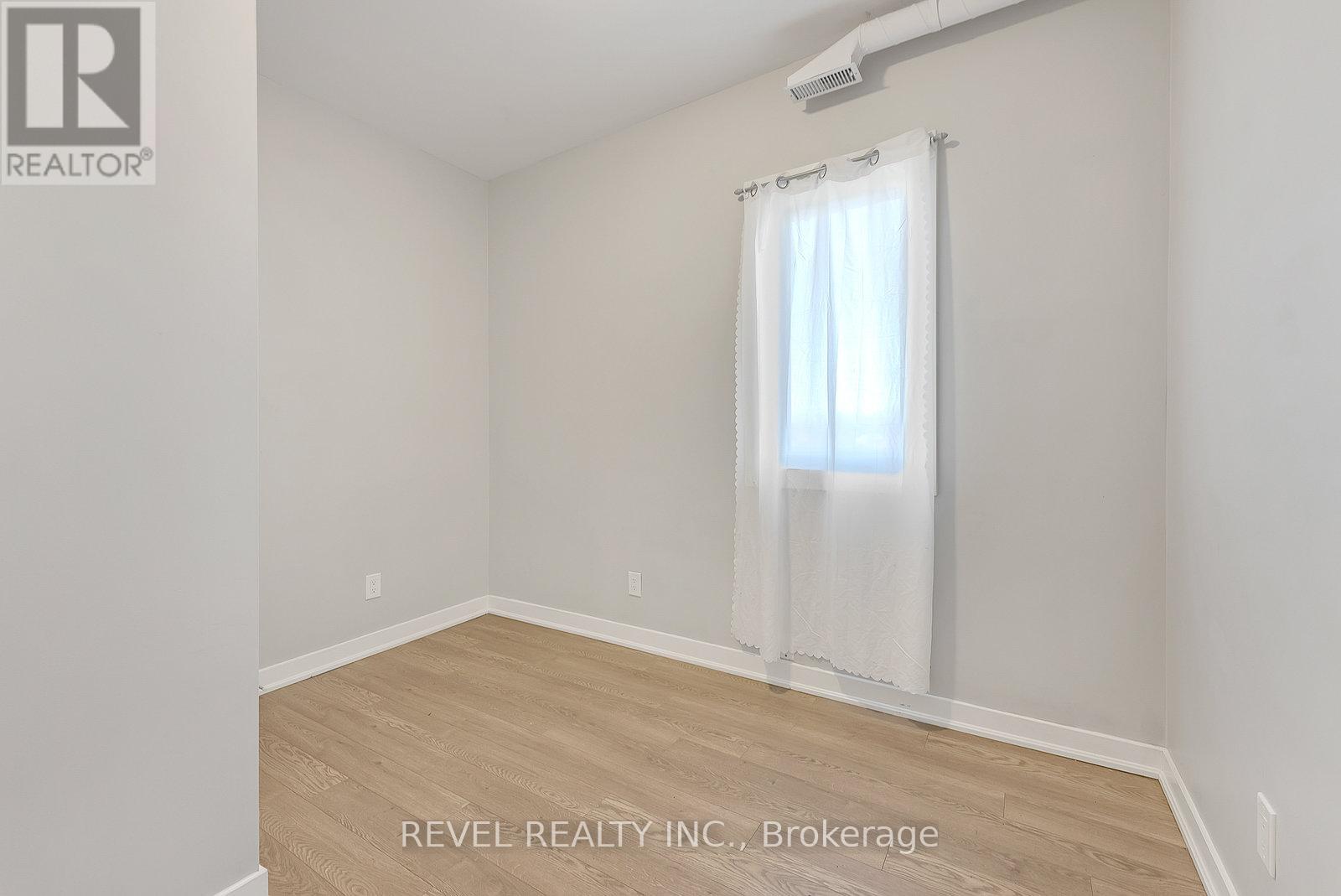 302 - 657 Barton Street E, Hamilton, Ontario  L8L 3A3 - Photo 27 - X12875130