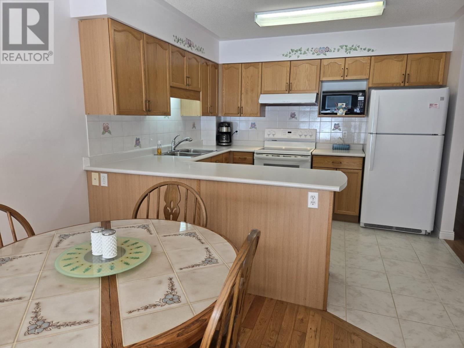 899 Lake St, Sault Ste. Marie, Ontario  P6B 6K3 - Photo 5 - SM260462