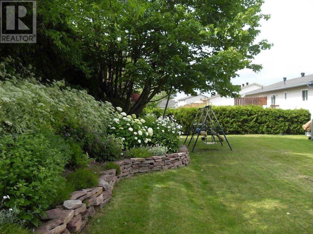 899 Lake St, Sault Ste. Marie, Ontario  P6B 6K3 - Photo 32 - SM260462