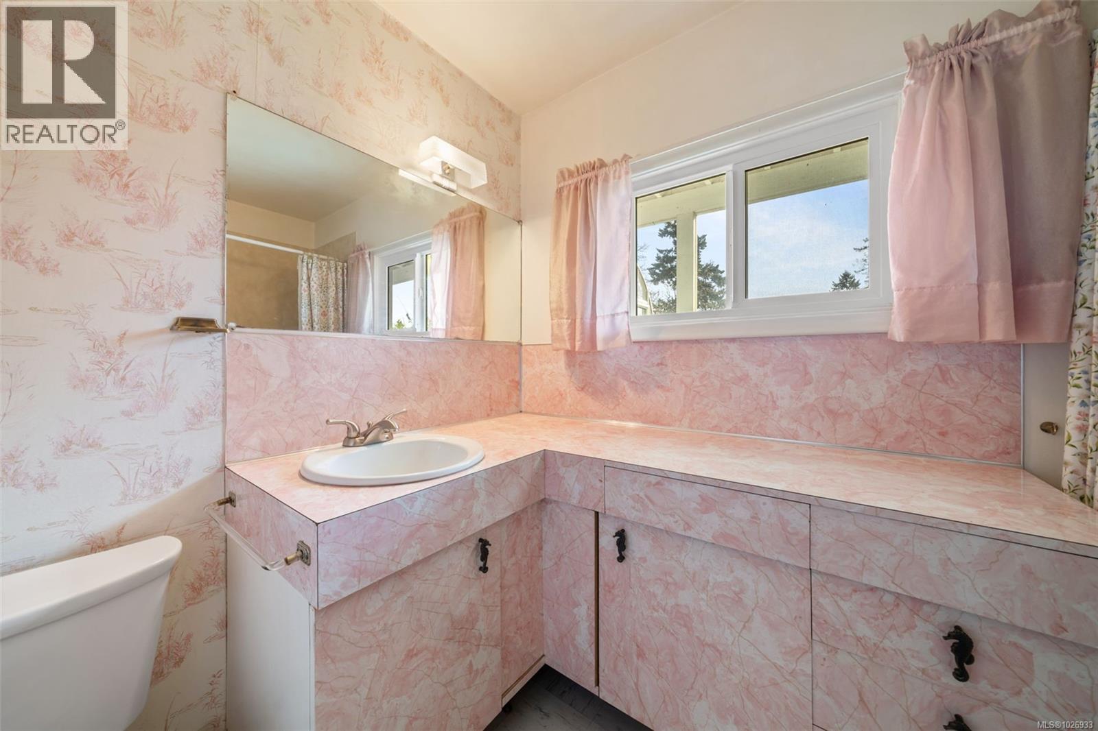 Lorem Ipsum Do, View Royal, British Columbia  V9B  - Photo 18 - DEMO29461659