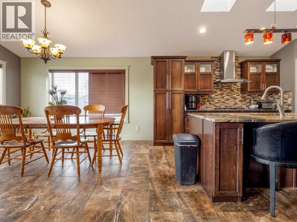 128 Sixmile Common S, Lethbridge, Alberta  T1K 5S6 - Photo 13 - A2288664