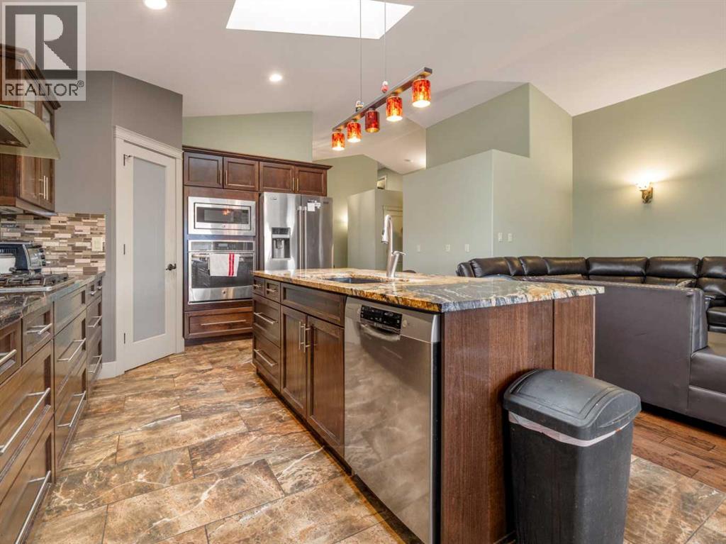 128 Sixmile Common S, Lethbridge, Alberta  T1K 5S6 - Photo 12 - A2288664