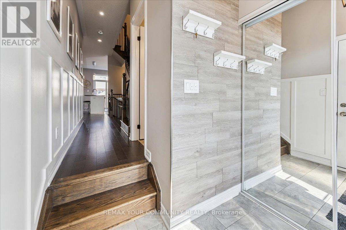 36 Clifford Crescent, New Tecumseth, Ontario  L0G 1W0 - Photo 6 - N12872298