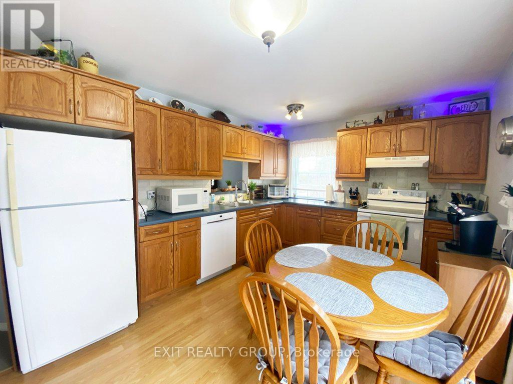 40 Zion Road, Quinte West, Ontario  K0K 2C0 - Photo 10 - X12874876