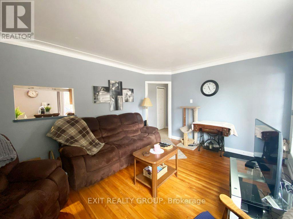 40 Zion Road, Quinte West, Ontario  K0K 2C0 - Photo 9 - X12874876