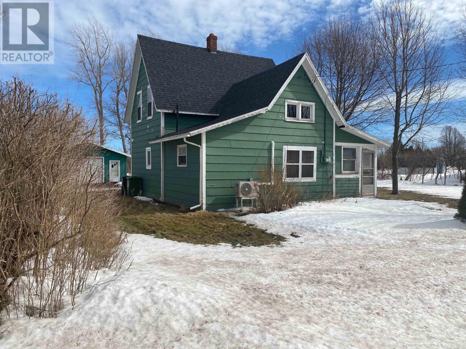 26 Wilfred Street, Miscouche, Prince Edward Island