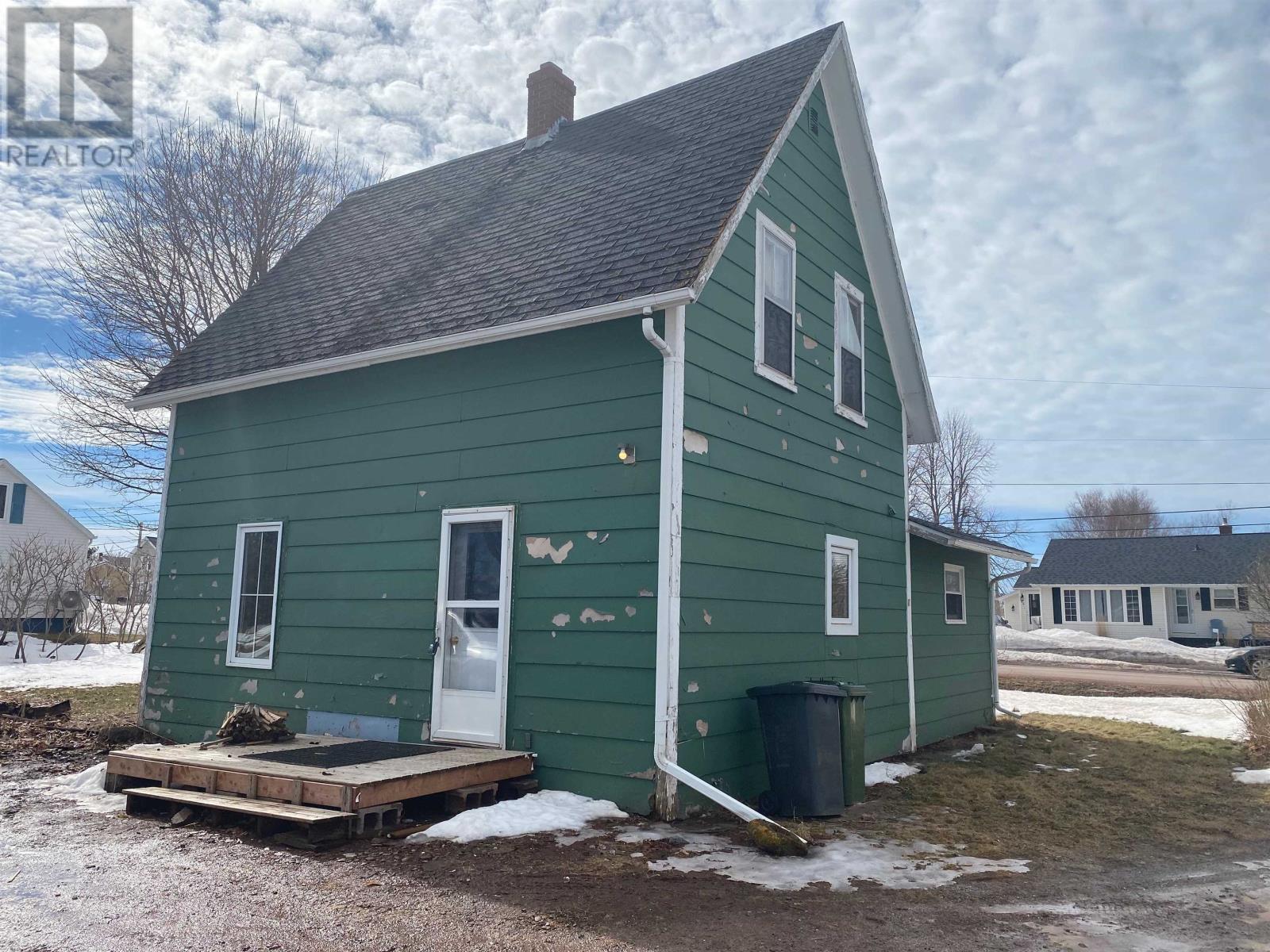 26 Wilfred Street, Miscouche, Prince Edward Island  C0B 1T0 - Photo 2 - 202602158