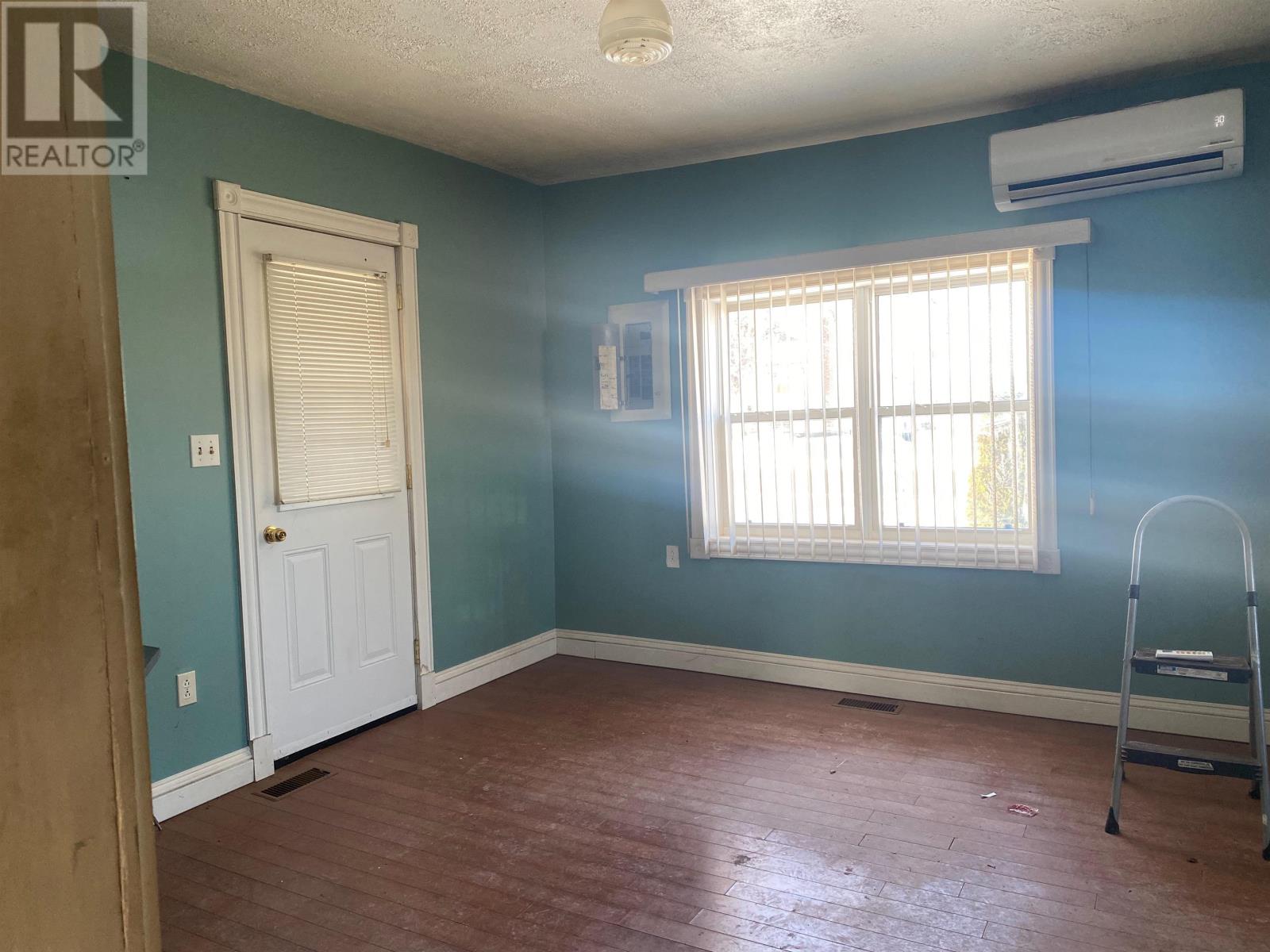 26 Wilfred Street, Miscouche, Prince Edward Island  C0B 1T0 - Photo 5 - 202602158