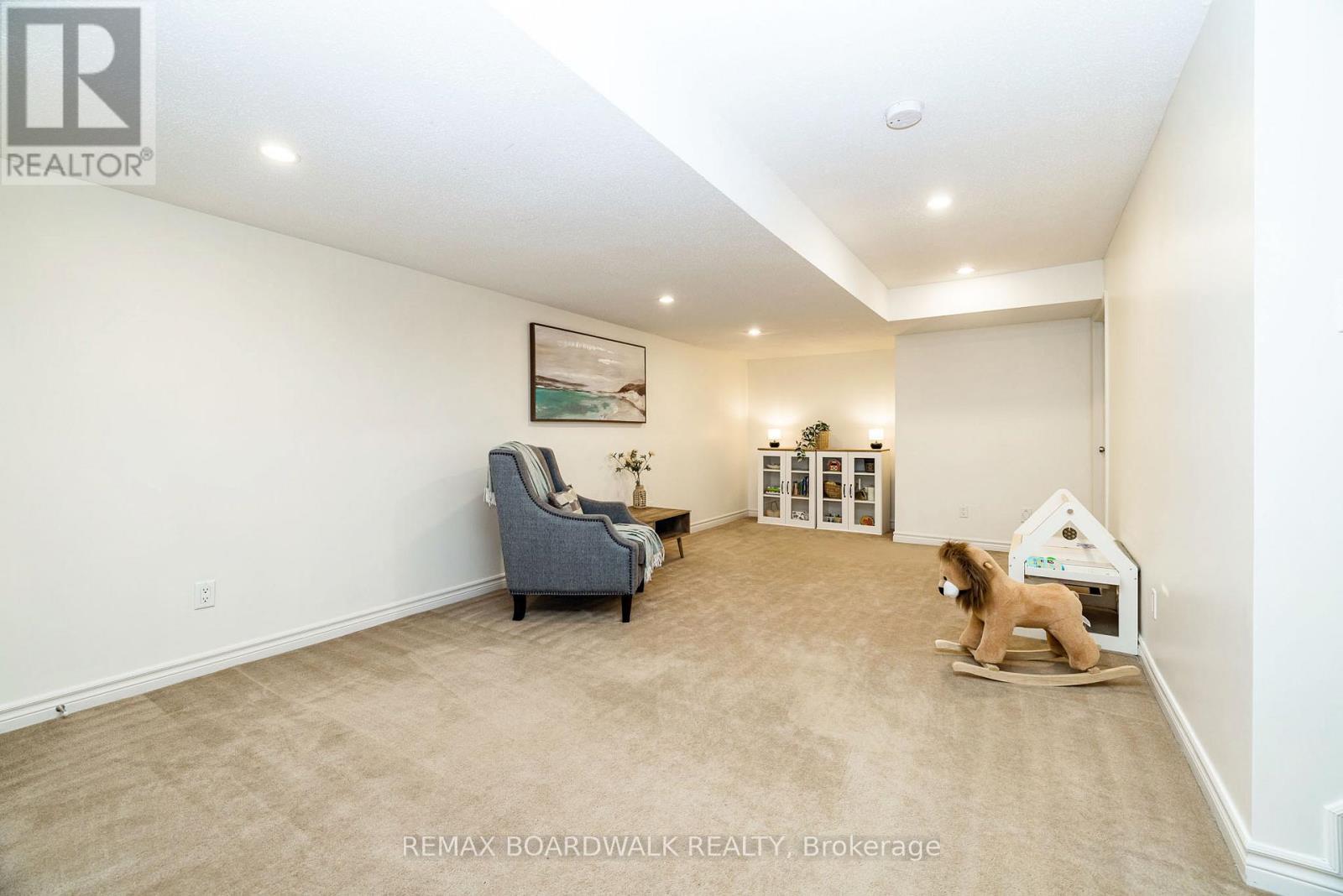 29 Madelon Drive, Ottawa, Ontario  K2J 5C7 - Photo 30 - X12870718