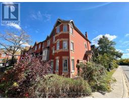 74 - 95 WELDRICK ROAD E, Richmond Hill, Ontario