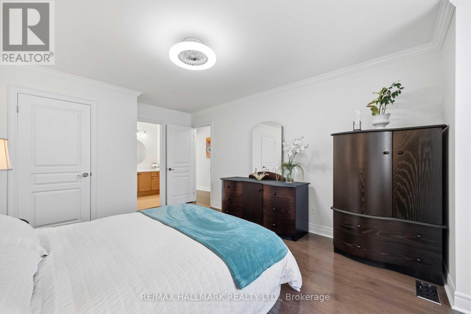 40 Sweet Anna Court, Vaughan (Patterson), Ontario  L6A 4E3 - Photo 33 - N12838952