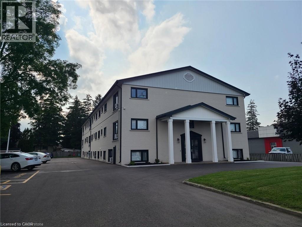 71 KING GEORGE Road Unit# 204, Brantford, Ontario