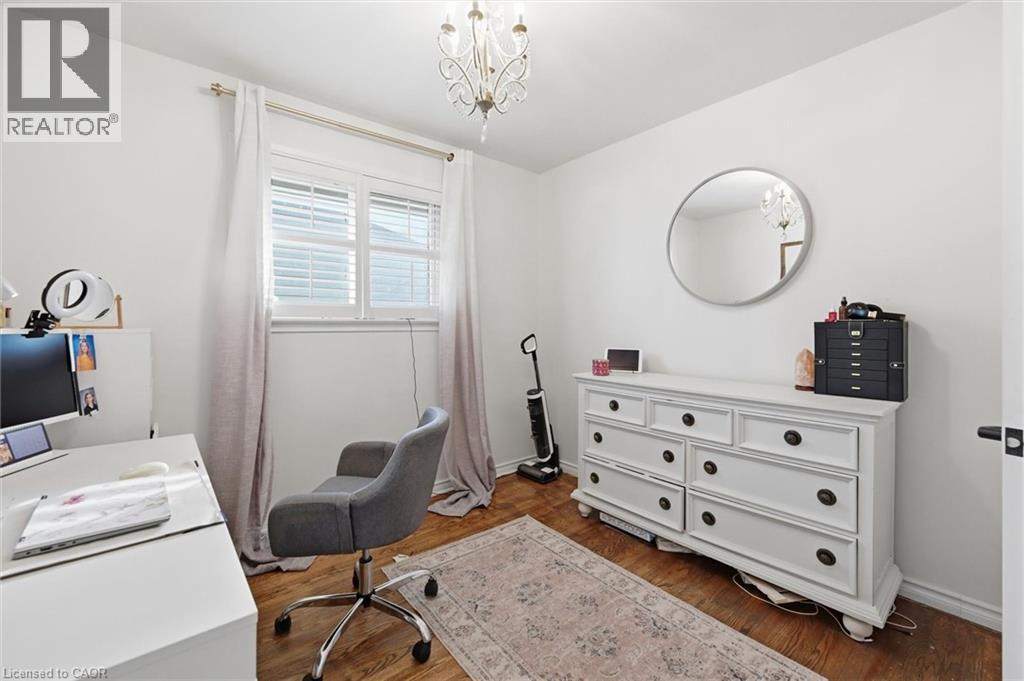 155 Ridge Street, Hamilton, Ontario  L9A 2X4 - Photo 14 - 40811446