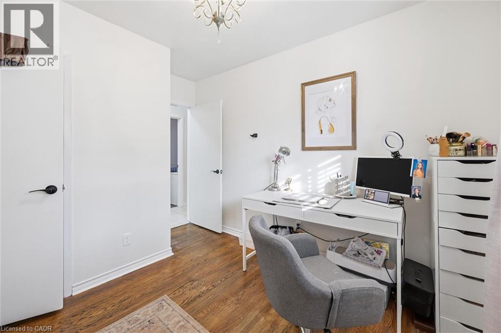 155 Ridge Street, Hamilton, Ontario  L9A 2X4 - Photo 15 - 40811446