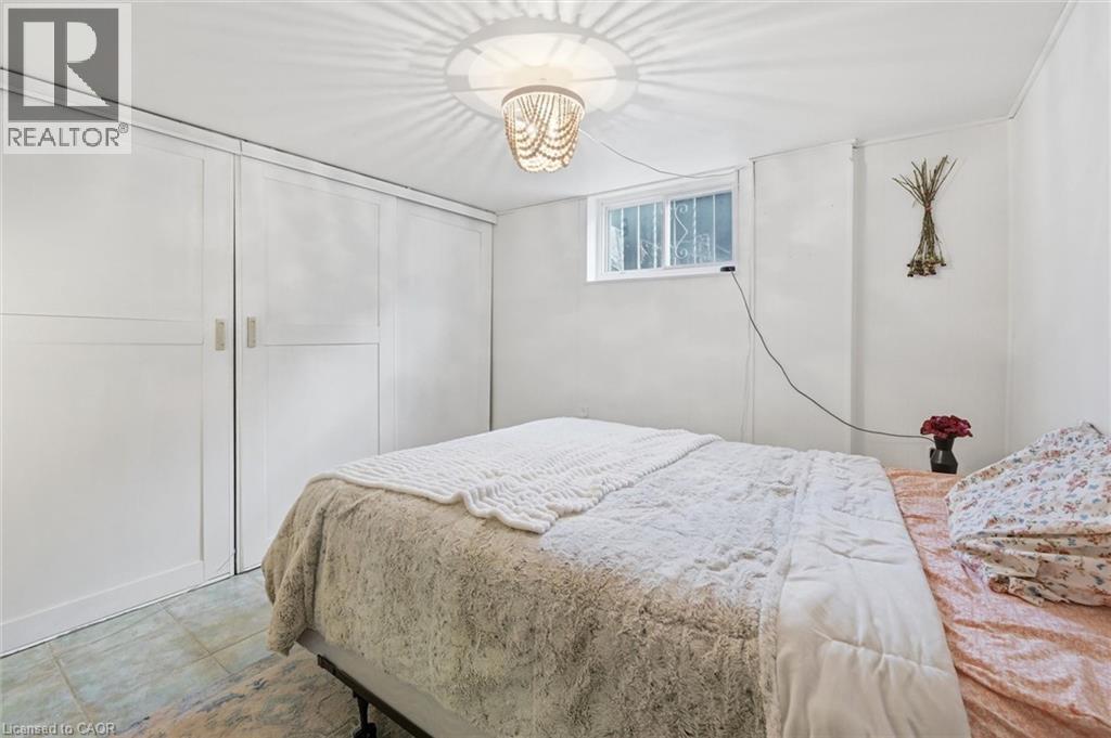 155 Ridge Street, Hamilton, Ontario  L9A 2X4 - Photo 33 - 40811446