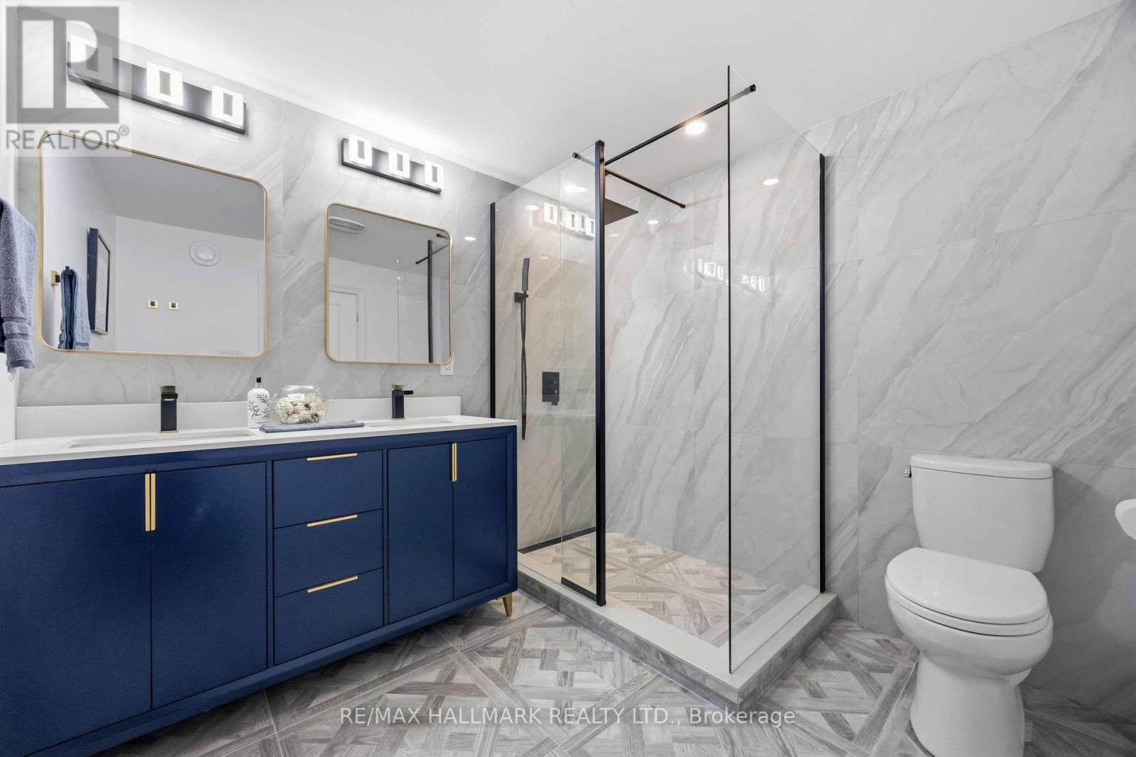 40 Sweet Anna Court, Vaughan (Patterson), Ontario  L6A 4E3 - Photo 42 - N12838952