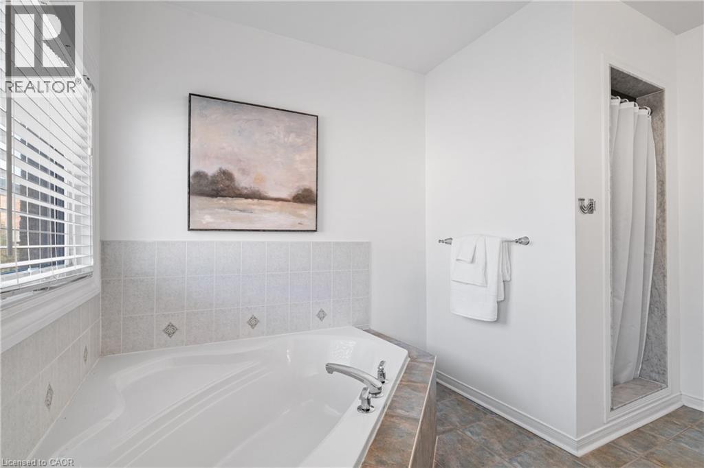 5417 Blue Spruce Avenue, Burlington, Ontario  L7L 7C5 - Photo 24 - 40810491