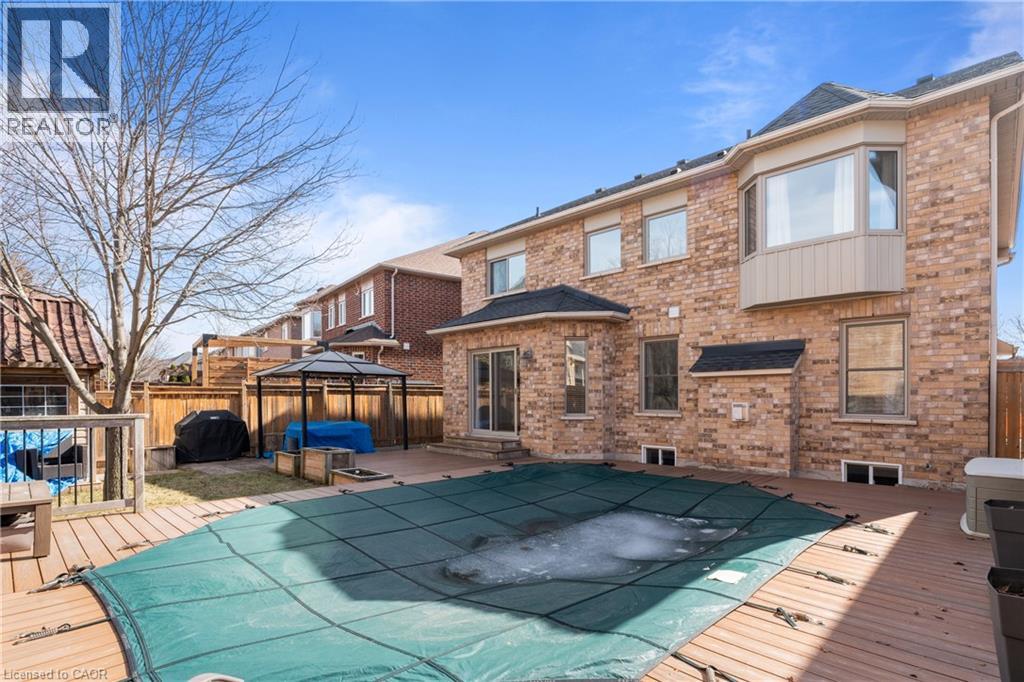 5417 Blue Spruce Avenue, Burlington, Ontario  L7L 7C5 - Photo 37 - 40810491