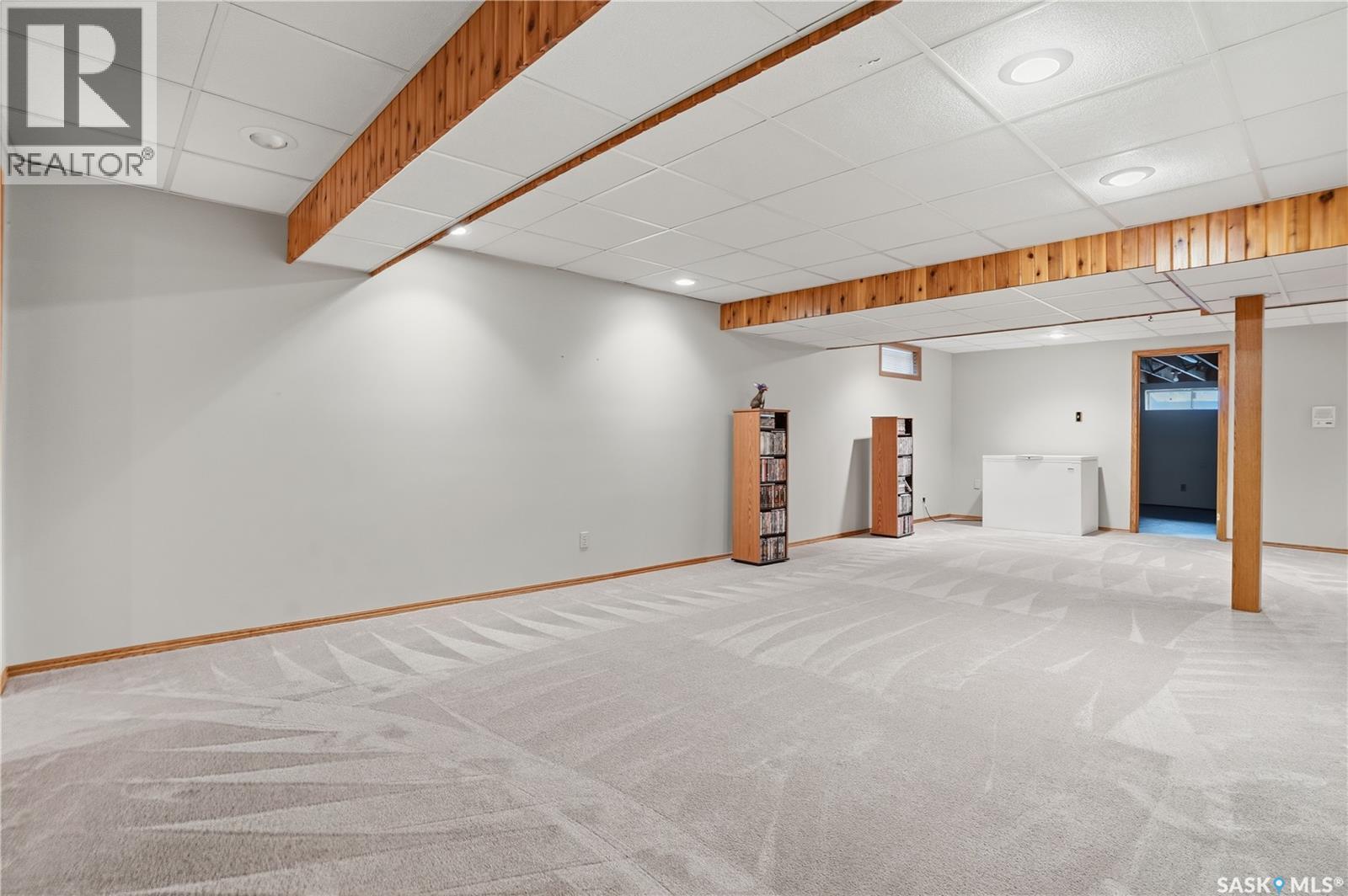 3747 Wetmore Crescent, Regina, Saskatchewan  S4V 2B7 - Photo 35 - SK030241