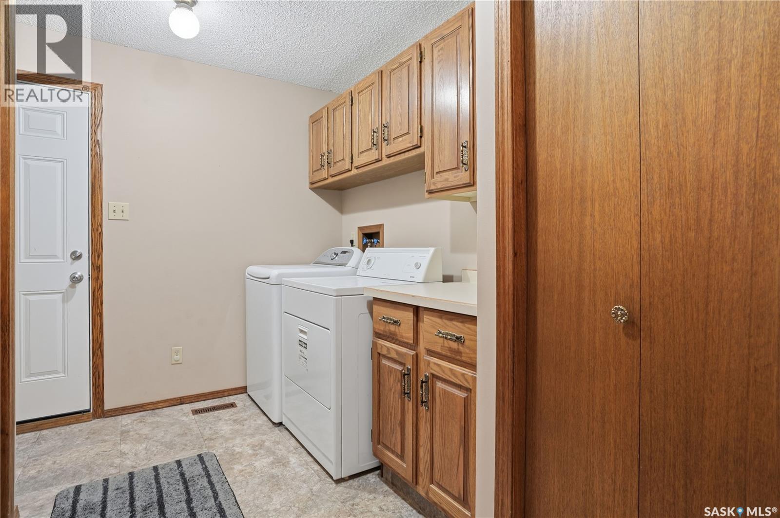 3747 Wetmore Crescent, Regina, Saskatchewan  S4V 2B7 - Photo 25 - SK030241