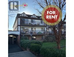 208 131 W 4TH STREET, North Vancouver, British Columbia