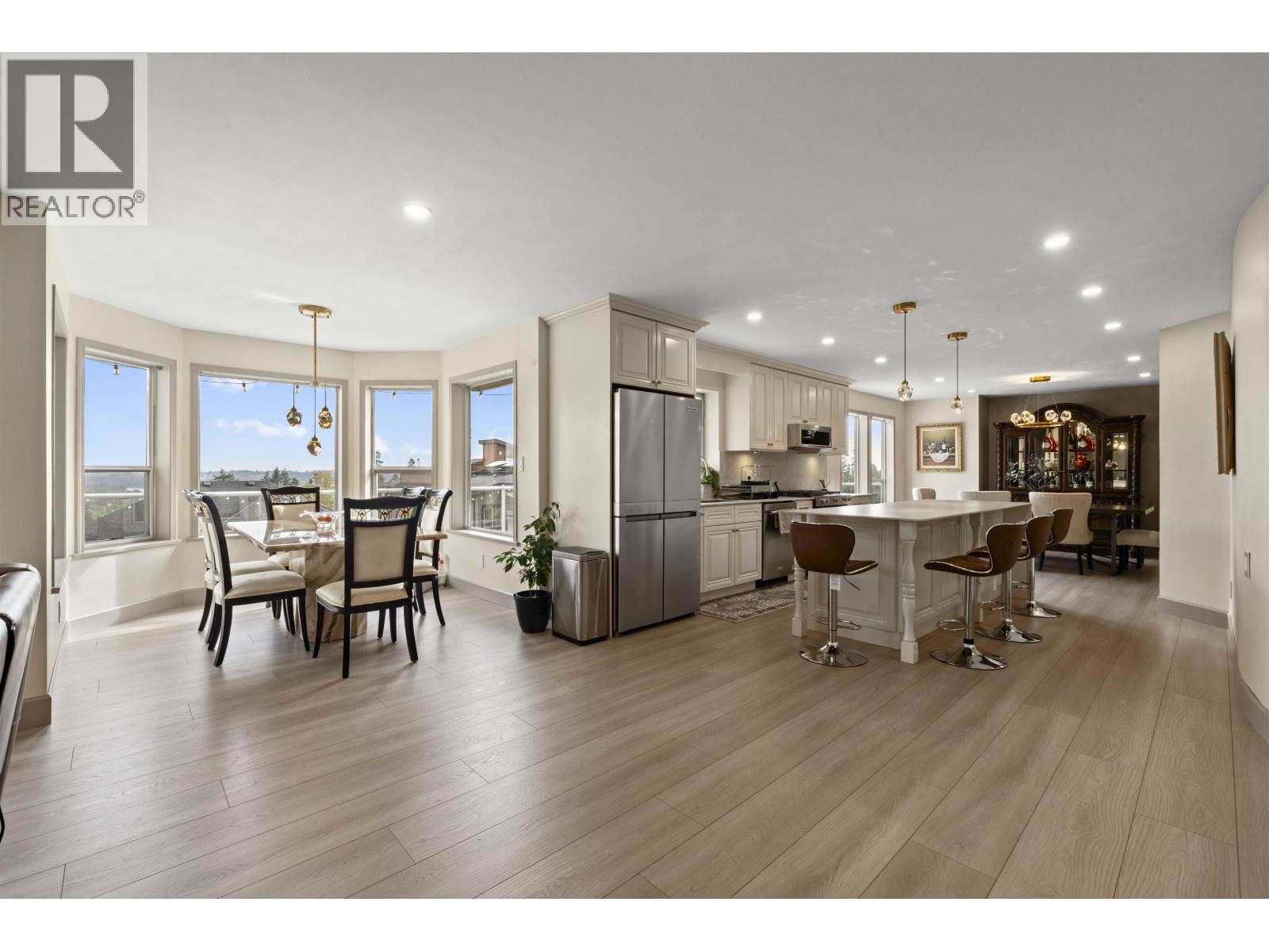 2268 Leclair Drive, Coquitlam, British Columbia  V3K 6P6 - Photo 15 - R3099129