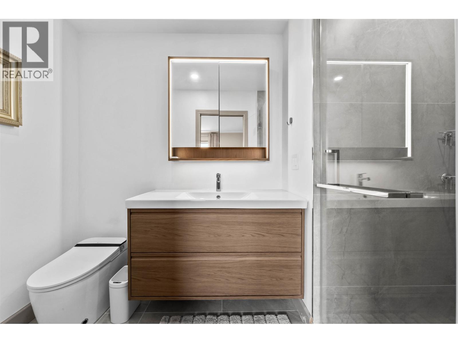 2268 Leclair Drive, Coquitlam, British Columbia  V3K 6P6 - Photo 23 - R3099129