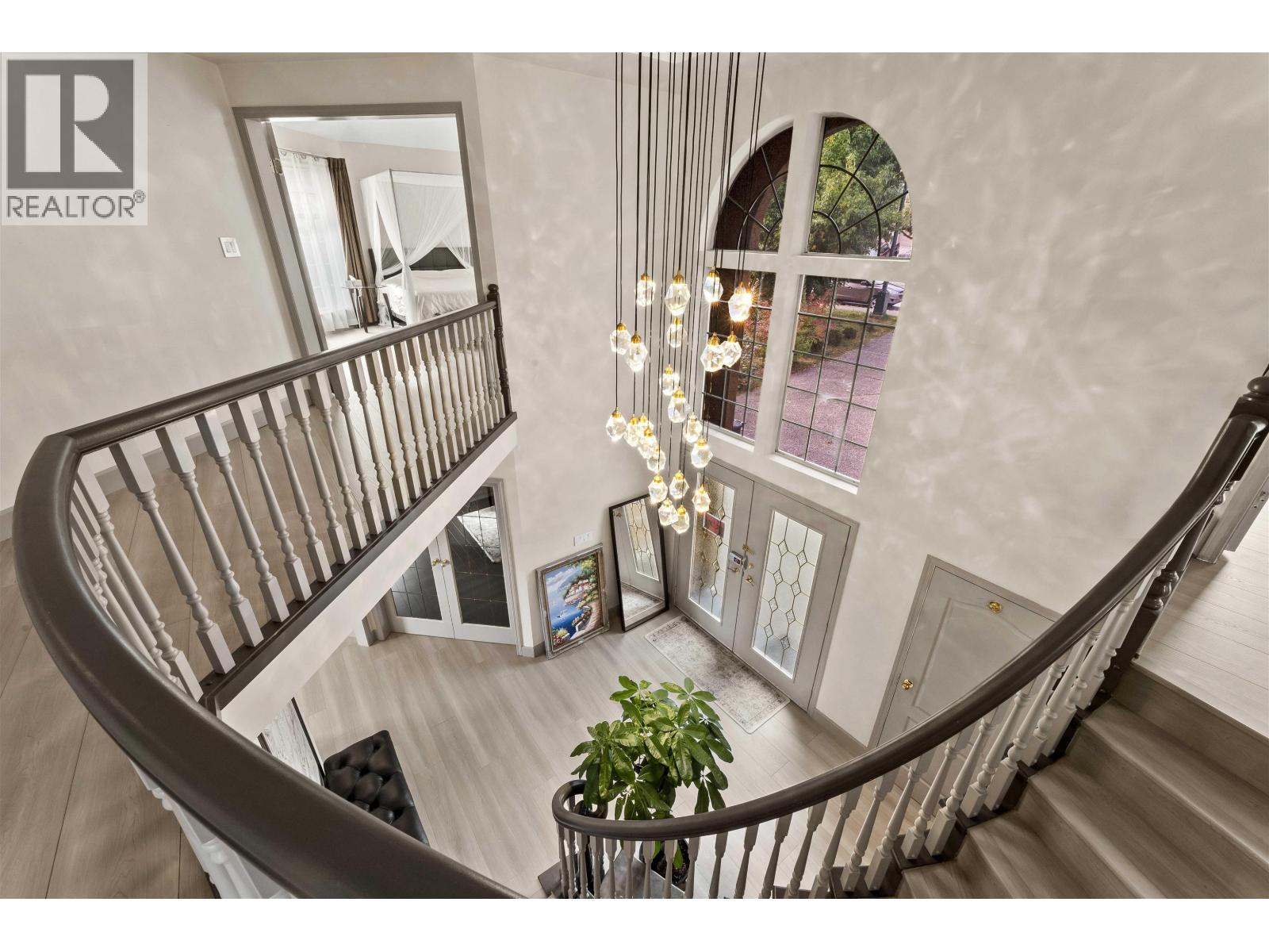 2268 Leclair Drive, Coquitlam, British Columbia  V3K 6P6 - Photo 25 - R3099129