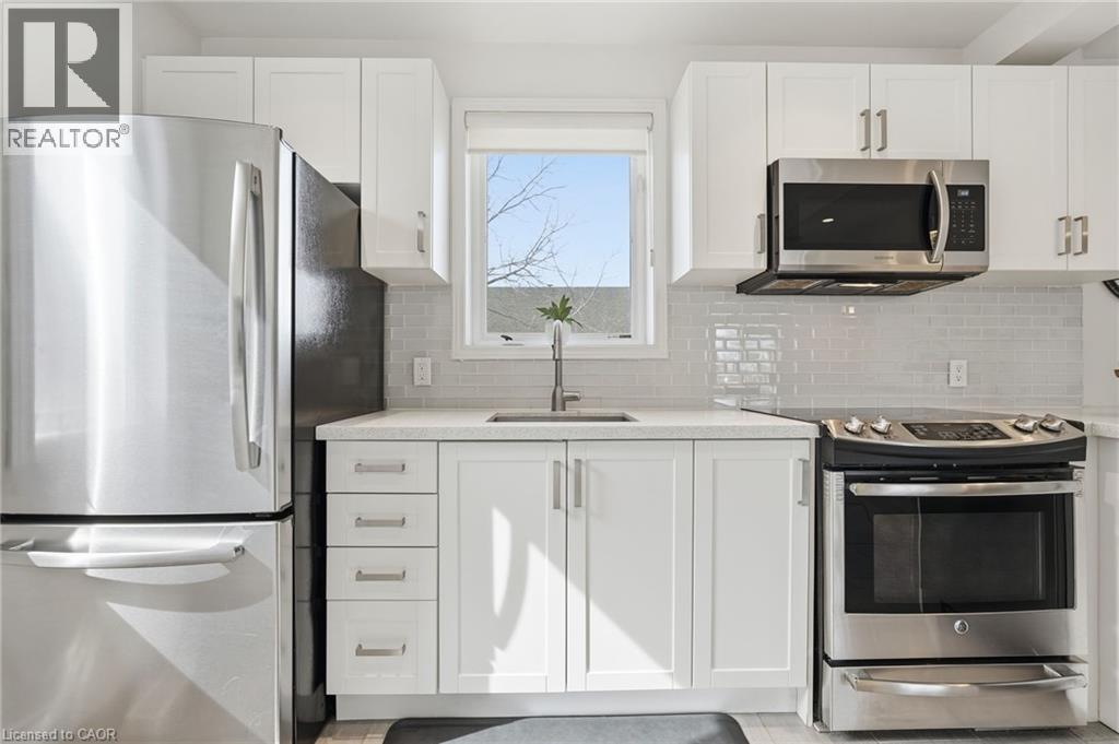 176 Charlotte Street, Hamilton, Ontario  L8K 4V6 - Photo 16 - 40811211