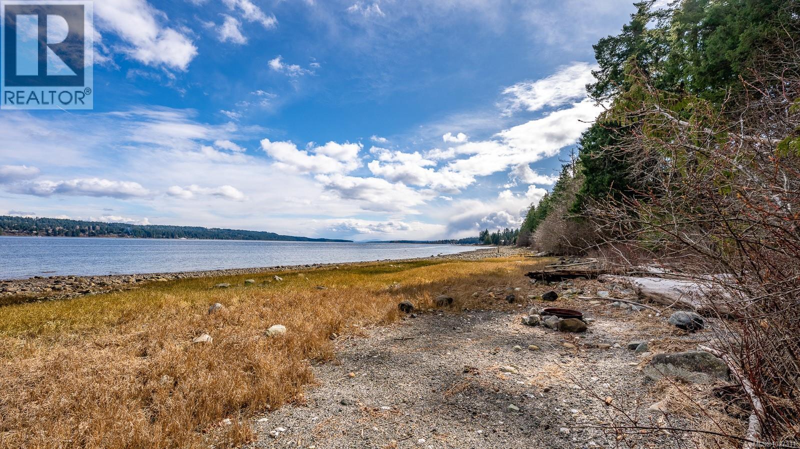 6503 Walker Frontage Rd, Fanny Bay, British Columbia  V0R 1W0 - Photo 46 - 1027311