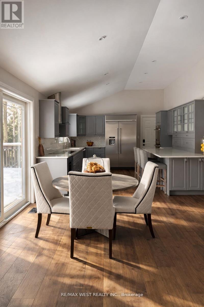 26 Hostein Drive, Hamilton (Ancaster), Ontario  L9G 2S5 - Photo 7 - X12839418