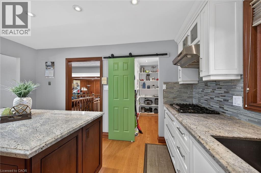 233 Green Mountain Road E, Stoney Creek, Ontario  L8J 2Z5 - Photo 12 - 40811506